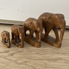 Wooden Set Of 4 Family Of 4 Wooden Elephants Ornament Decoration Animal Collect
