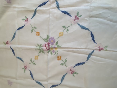 Vintage embroidered floral - vintage,