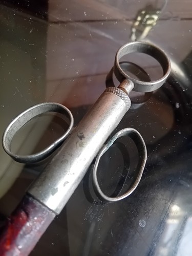 Antique vets balling gun - vets,