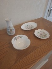 Aynsley Wild Tudor fine bone