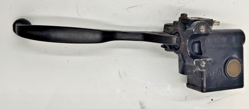 Front brake pump read - front,