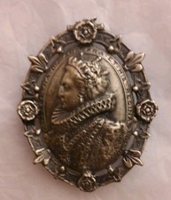 Brooch Pewter Silver- Plated