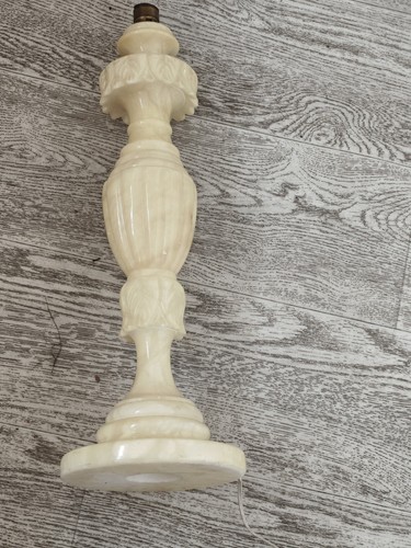Vintage carved alabaster onyx - vintage, alabaster/onyx