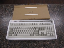 IBM Model M2 1395300 Vintage PS/2 Mechanical Clicky Spring Keyboard - New!