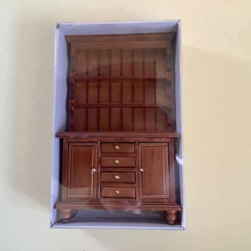 Scale dolls house - 1:12,
