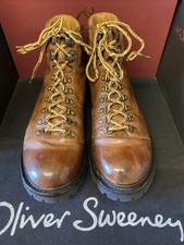 OLIVER SWEENEY, SIZE 10, WORN