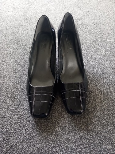 Women pre owned footglove - pre,