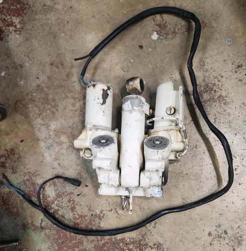 Evinrude johnson outboard 150 - johnson,