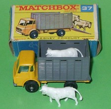 Matchbox / 37 Dodge Cattle