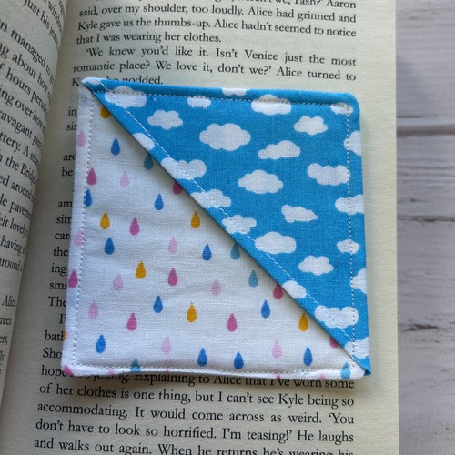 Corner fabric bookmark - corner,
