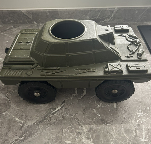 Action man armoured scout - action, car
