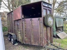 Horse trailer solid project perfect for conversion to bar / pizza van
