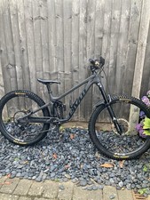 Pivot Mach 6 Small Full Suspension Mountain Bike Carbon Mullet