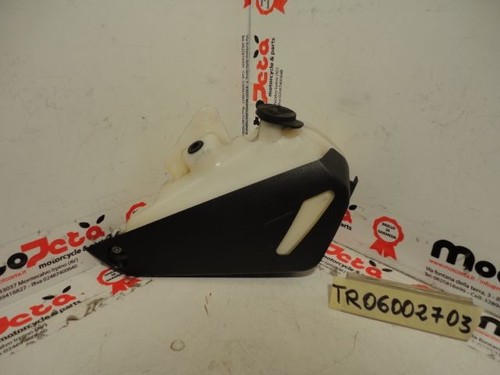 Expansion tank liquid triumph - expansion,
