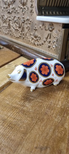 Royal crown derby - pig, silver