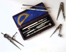 Drawing set & Compass Reeves 