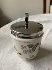 Wedgwood Double Egg Coddler ‘wild Strawberry’