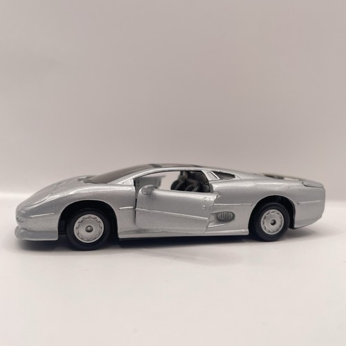 Maisto supercar die - maisto,
