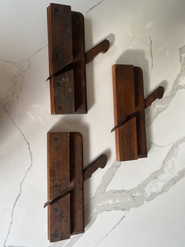 Antique wooden moulding - antique,