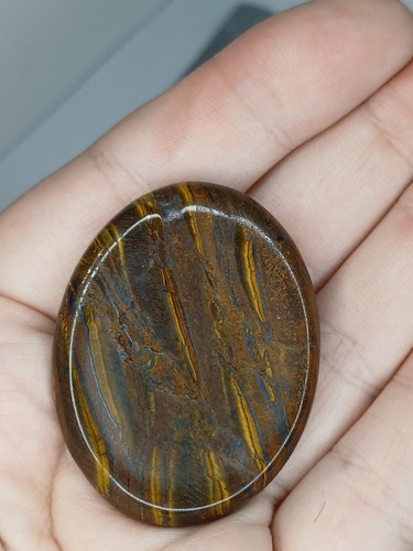 Iron tiger eye worry - iron,