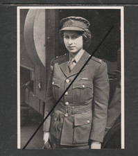 PHOTOGRAPH  WW2  The Late