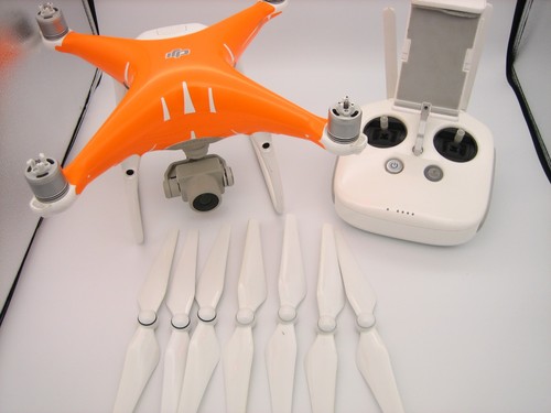 Dji phantom pro - 4, drone