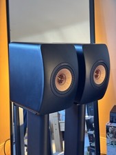 KEF LS50W Wireless II Active Speakers + S2 Stands + Sub