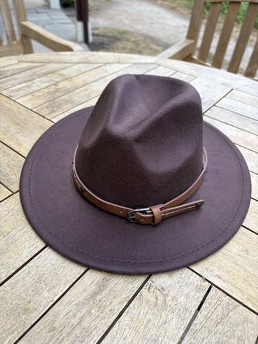 Men women wide brim felt - women,
