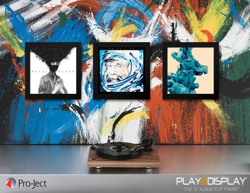 Black play display - black, vinyl