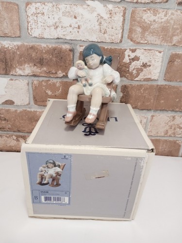 Lladro 5448 naptime girl - #5448,