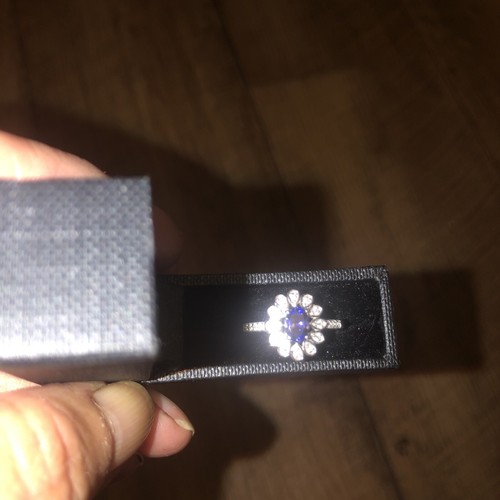 Aaa tanzanite and white zircon - and,