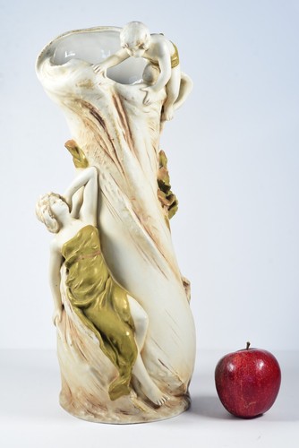 Antique royal dux figural - figural, vase