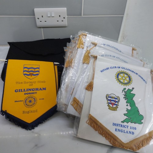 Bundle brand new rotary - of,