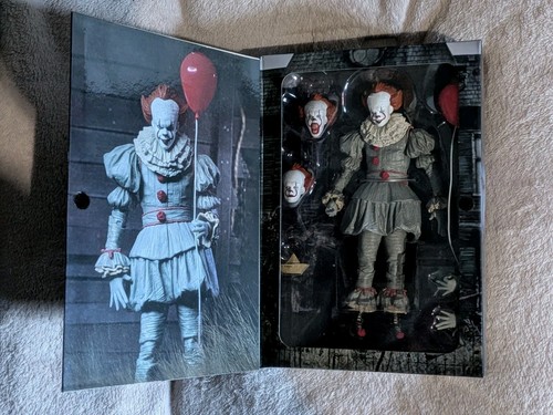 Neca official ultimate - official,