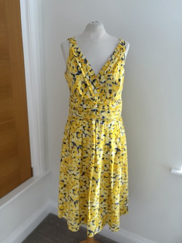 Hobbs yellow rose patterned - hobbs,
