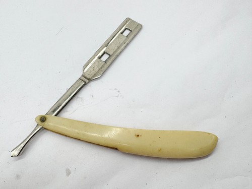 Vintage straight razor shaving - vintage,