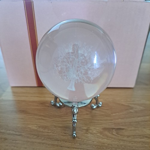 Hyaline dora crystal ball - 3d,