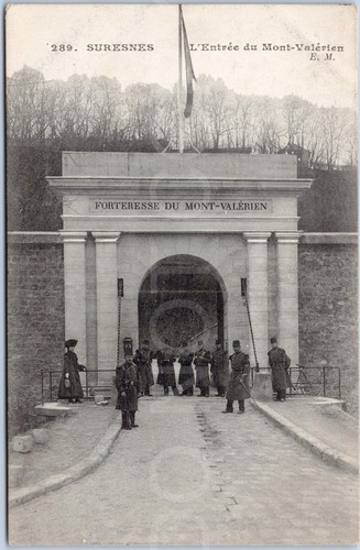 Suresnes vintage postcard - vintage,