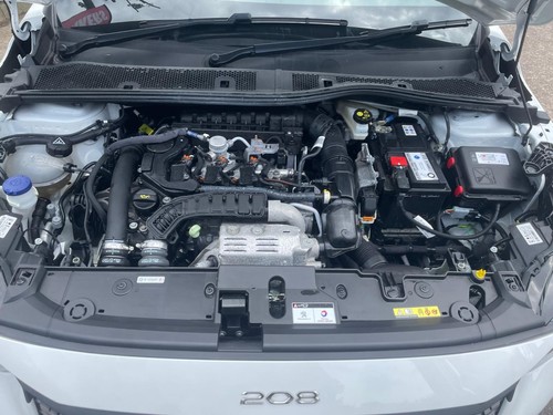 Peugeot 208 eb2adtd engine - 208,