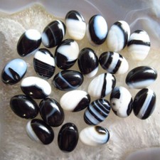 24Pcs 13x9x5mm Black White
