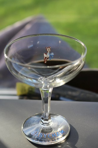 Vintage babycham glass - babycham, white