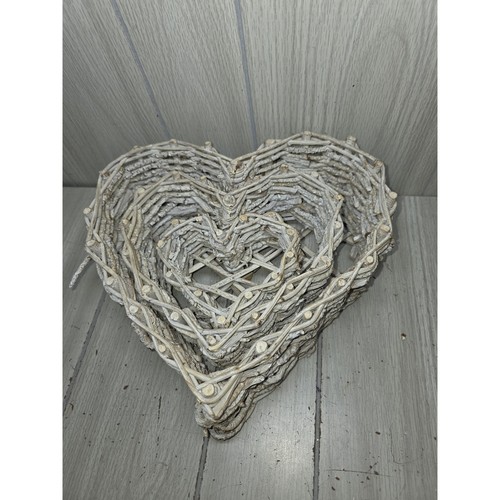 Vtg wicker wall - wicker, hanging