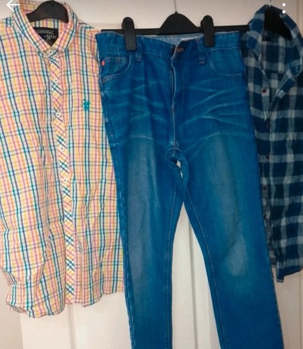 Age jeans and two - two, shirts
