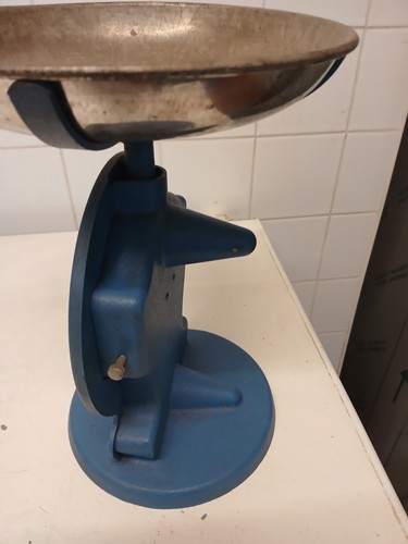Salter weighing scales - weighing,