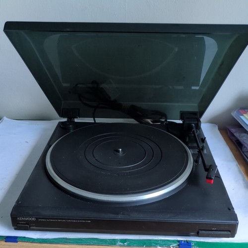 Kenwood stereo turntable - kenwood,