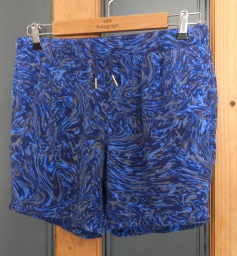 Men jazzy blue patterned - blue,