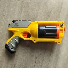 Nerf Gun N-Strike Maverick REV-6  Good used condition