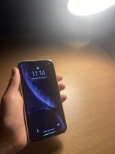 Apple iPhone XR Smartphone
