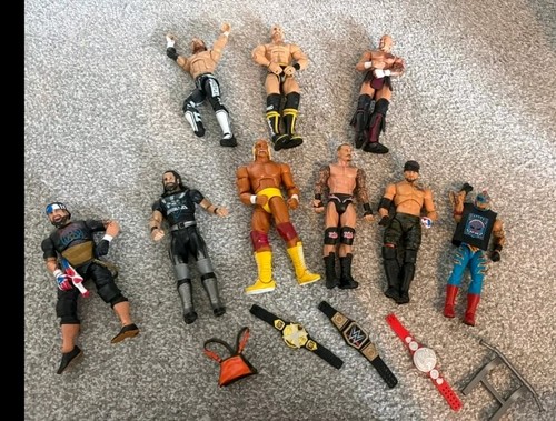 Wwe wrestling figure bundle - wrestling,