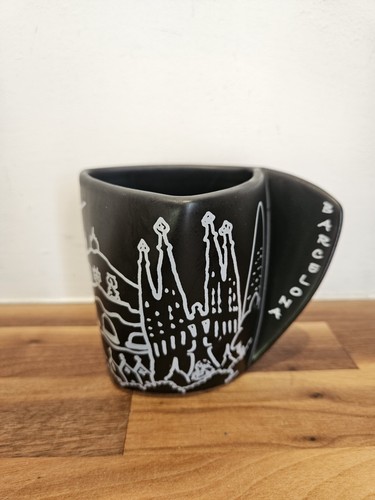 Antoni gaudi barcelona cup - barcelona,